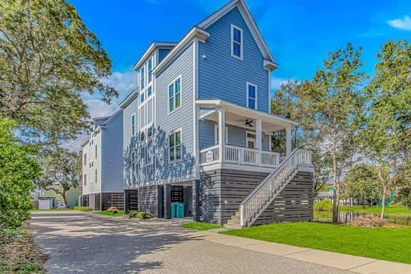 CHATEAU PAPILLION104 - Image 1