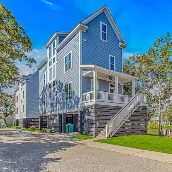 CHATEAU PAPILLION104 - Image 1